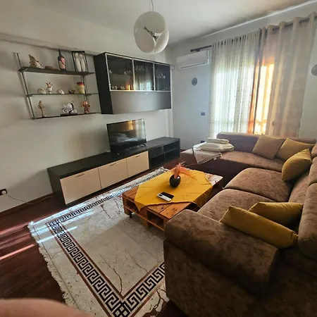 Center Viola Durrës