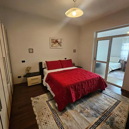 Center Viola Apartment