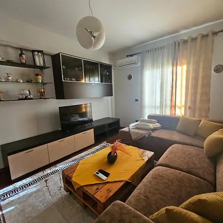 Center Viola * Durrës