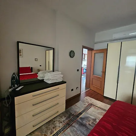 Apartment Center Viola Durrës